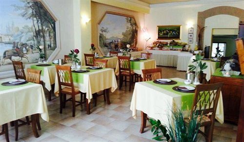 Borgo Antico Hotel 3*