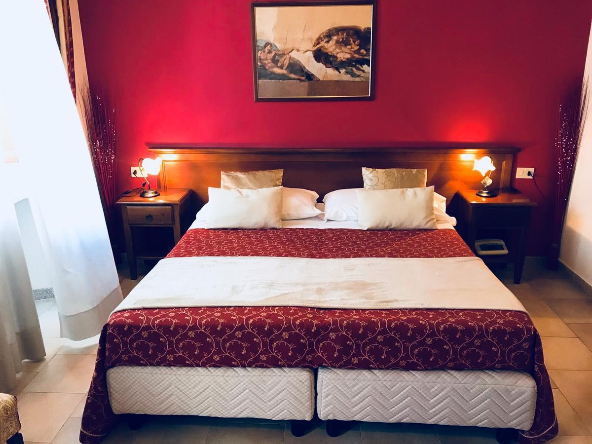 Borgo Antico Hotel 3*